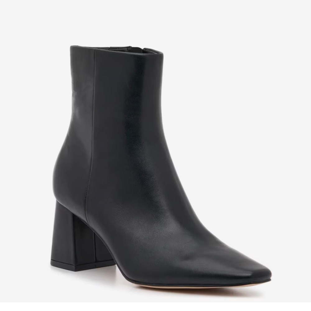 brand new block heel bootie